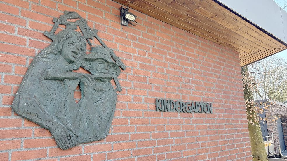 Im katholischen Kindergarten in Strücklingen war ein Teil eines Flachdaches über Gruppenräumen einsturzgefährdet. Nun liegt ein Sanierungskonzept vor. Foto: Henrik Zein