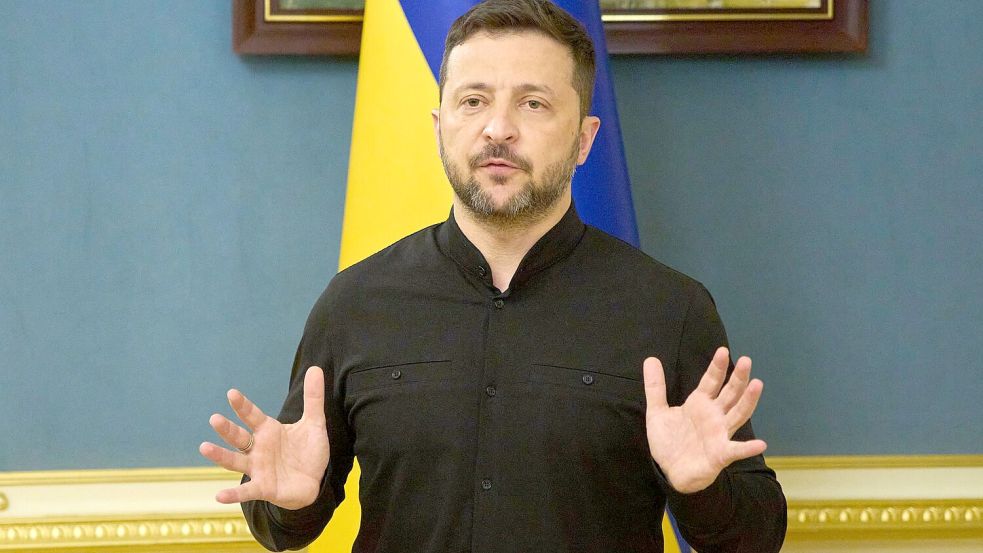 Der ukrainische Präsident Selenskyj lehnt Russlands Forderungen ab. Foto: Efrem Lukatsky/AP/dpa