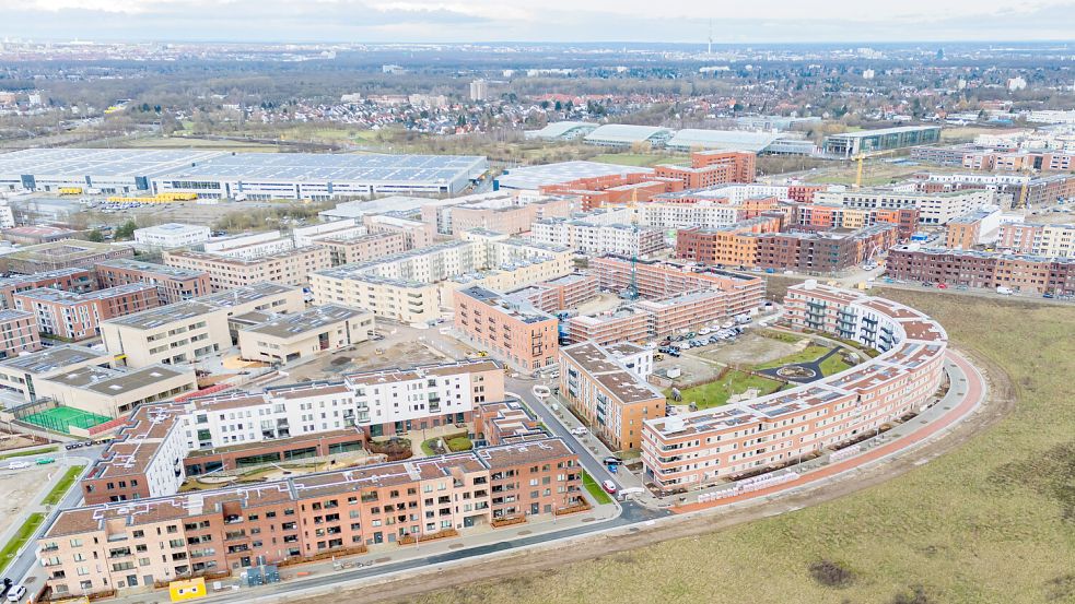 Das Neubaugebiet Kronsrode im Süden Hannovers ist eins von Norddeutschlands größten Neubaugebieten. Foto: dpa / Julian Stratenschulte
