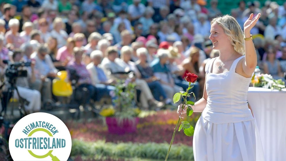 Identitätsstiftend: Die aktuelle Blütenkönigin Meike Deharde nach ihrer Wahl beim 72. Blütenfest. Viele Wiesmoorer engagieren sich bei der Veranstaltung und helfen bei den monatelangen Vorbereitungen. Foto: Klaus Ortgies