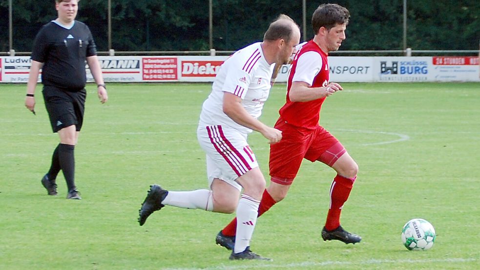 Concordia Ihrhove, am Ball Benjamin Lünemann, will am Sonnabend gegen Borssum den Klassenerhalt feiern. Foto: Reemts