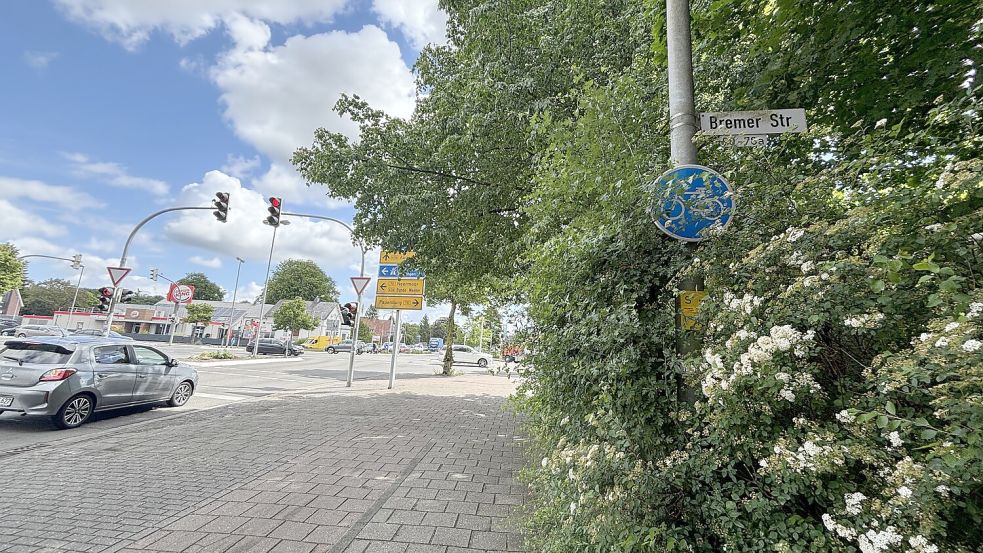 Auf der Spier-Kreuzungsfahrbahn ist derzeit keine Spur für Radfahrende gedacht. Foto: Vera Vogt