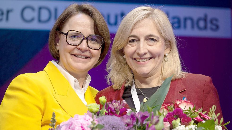 Widmann-Mauz (l.) geht, Warken kommt als neue Vorsitzende der CDU-Frauen-Union Foto: Stefan Puchner/dpa