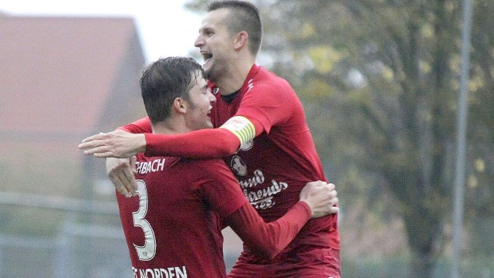 Der FC Norden jubelte nach langer Zeit mal wieder richtig ausgelassen. Foto: Archiv