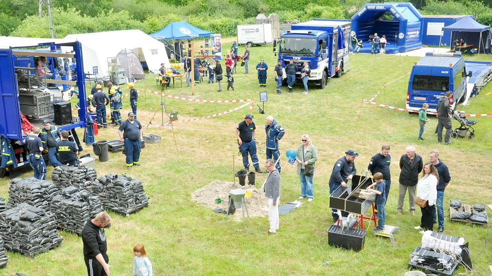 An verschiedenen Mitmachstationen konnten Besucher des Heldentags ausprobieren, ob sie auch Interesse haben, zum Helden zu werden. Foto: Bodo Wolters