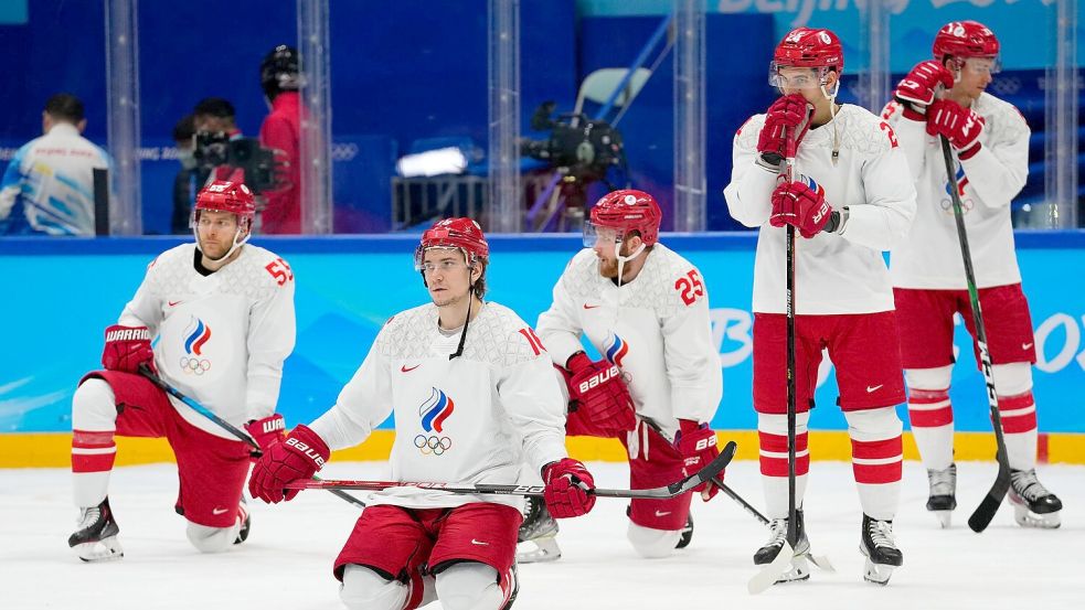 Das russische Eishockey-Team wird 2026 nicht bei Olympia starten. Foto: Petr David Josek/AP/dpa