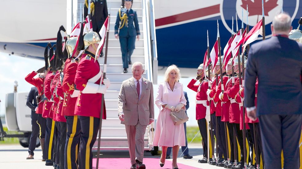König Charles III. war während der Tat zu Besuch in Kanada. Foto: Justin Tang/The Canadian Press/dpa