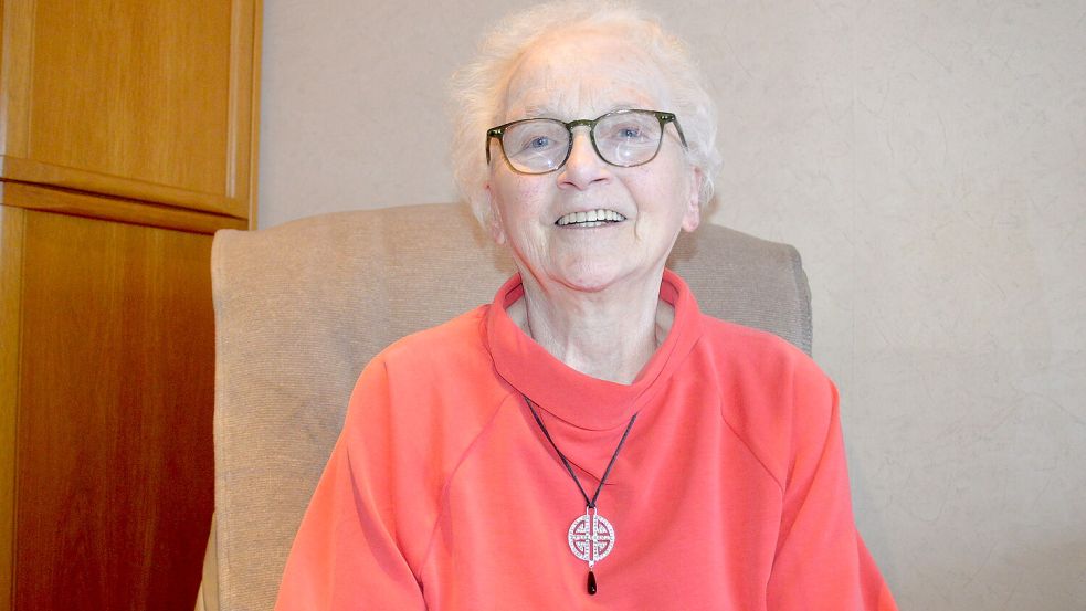 Frieda Steinbach feiert ihren 90. Geburtstag im Kreise von Familie und Freunden. Foto: Holger Weers