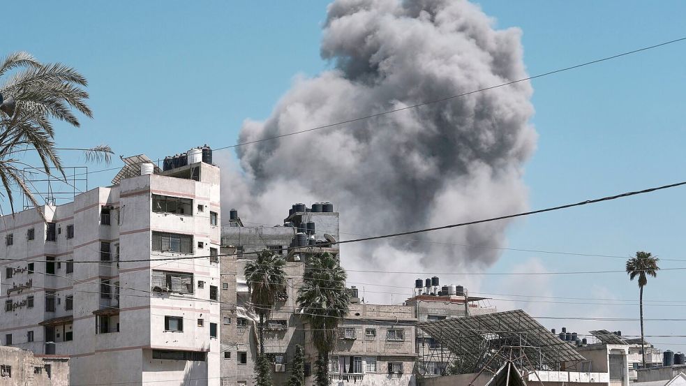 Im Gaza-Krieg stimmt die Hamas dem Waffenruhe-Plan eines US-Vermittlers in einem wichtigen Punkt zu - an anderen Stellen macht sie Bedingungen. Foto: Jehad Alshrafi/AP/dpa