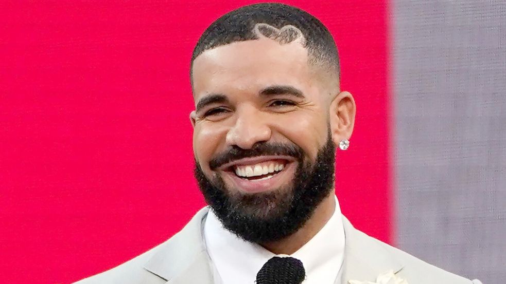 Rapper Drake soll im Sommer insgesamt neun Konzerte in Europa und Großbritannien geben. (Archivbild) Foto: Chris Pizzello/Invision/AP/dpa