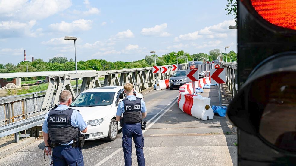 An den Grenzkontrollen hat sich nach der Entscheidung des Gerichts nichts geändert. Foto: Patrick Pleul/dpa