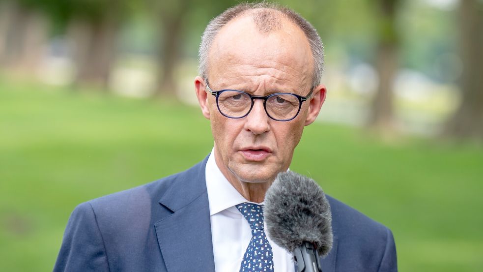 Nach dem Treffen im Oval Office mit US-Präsident Donald Trump hat sich Kanzler Friedrich Merz den Fragen der Presse gestellt. Foto: dpa/Michael Kappeler