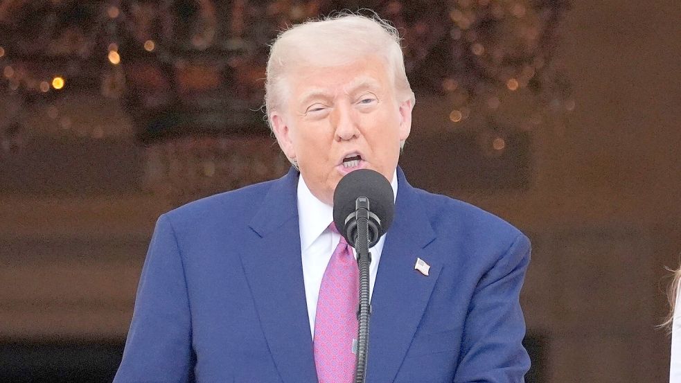 Trump schaltet einen Gang zurück. (Archivbild) Foto: Alex Brandon/AP/dpa