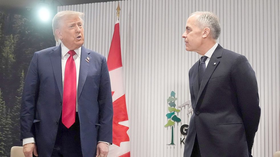 Trump überraschte noch vor der offiziellen Eröffnung des G7-Gipfels mit Aussagen über Russland. Foto: Mark Schiefelbein/AP/dpa