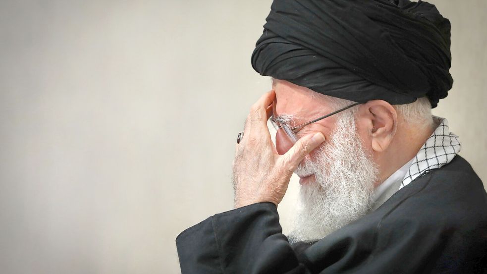 Der Aufenthaltsort des Obersten geistlichen Führers des Landes, Ajatollah Ali Chamenei, ist streng geheim. Foto: dpa/ZUMA Wire/Khamenei.Ir
