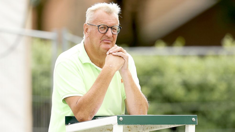 „Ich habe in den vergangenen Monaten oft die Hände gefaltet und zum lieben Gott gebetet“, erzählte Johannes Poppen im Telefongespräch mit unserer Zeitung. Archivfoto: Doden/Emden