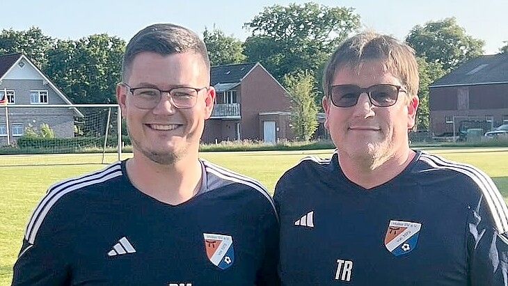 Teammanager Dimitri Maier (links) und der neue HSV-Trainer Thomas Kleinfeld. Foto: Verein