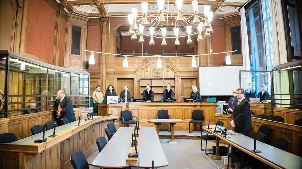 Im Prozess gestand der 24-Jährige und sagte, seine politische Einstellung sei „relativ eindeutig“. (Archivfoto) Foto: Christoph Soeder/dpa