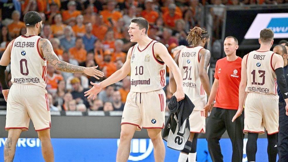 Starke Vorstellung: Die Bayern-Basketballer haben die Finalserie wieder ausgeglichen. Foto: Jan-Philipp Strobel/dpa