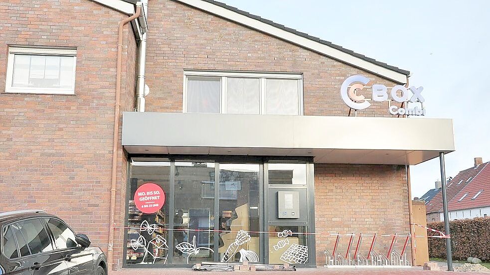 Anders als in Nortmoor wurde die C-Box in Bingum nicht in einem Container, sondern in den Geschäftsräumen der ehemaligen Bäckerei Harbers eingerichtet. Mit 120 Quadratmetern ist sie damit bislang auch die größte. Foto: Bodo Wolters/Archiv