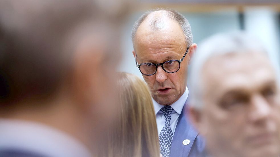 Wie schlägt sich Merz auf seinem ersten EU-Gipfel? Foto: Geert Vanden Wijngaert/AP/dpa