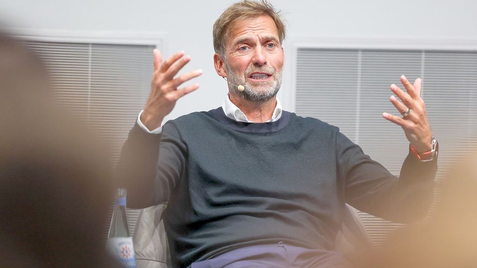 Jürgen Klopp spricht über seine damalige Entscheidung pro Liverpool. Foto: Jan Woitas/dpa