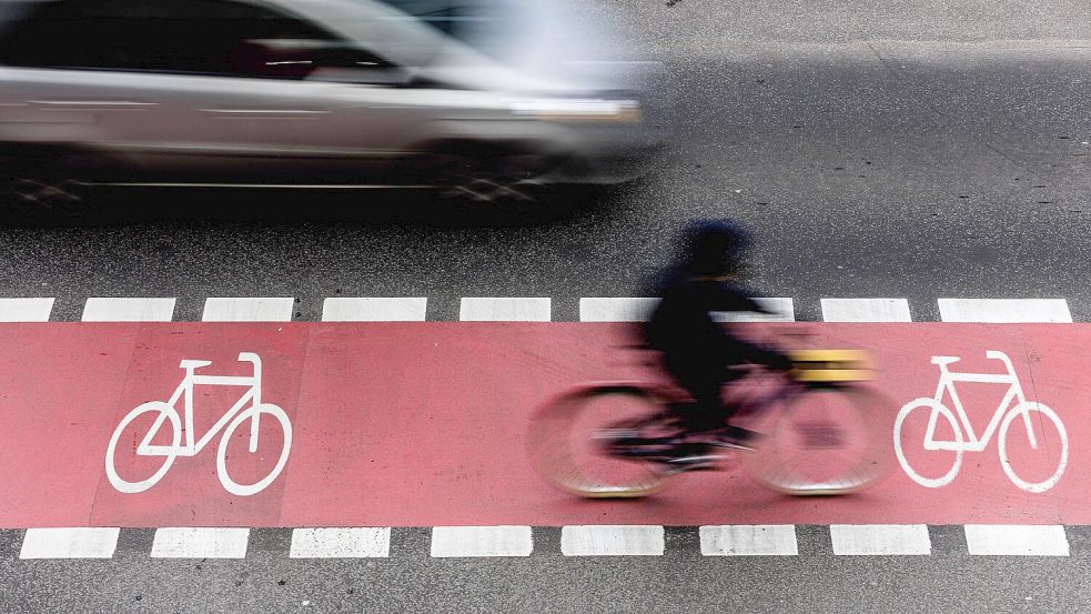 Berlin künftig fast autofrei? Das soll nach den Vorstellungen von Aktivisten Wirklichkeit werden. Foto: IMAGO/Florian Gaertner
