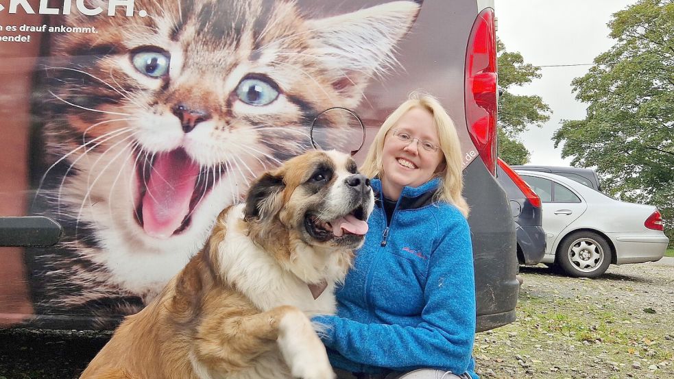 Die Leiterin des Tierheims, Mara Schwartz, freut sich bereits auf die Unterstützung, die kommen soll. Foto: Tatjana Gettkowski/Archiv
