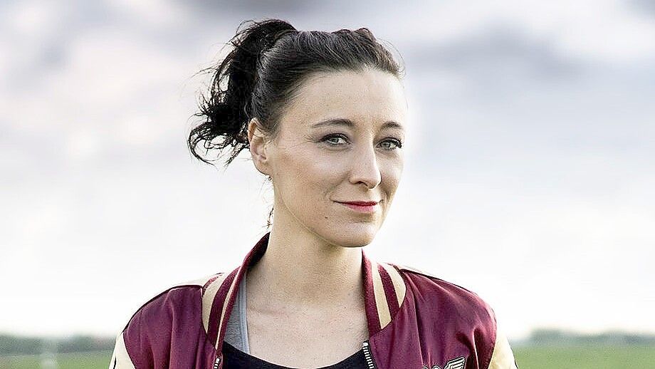 Annie Heger hat sich kritisch in der Öffentlichkeit geäußert – und musste danach erstmal wieder Kraft tanken.