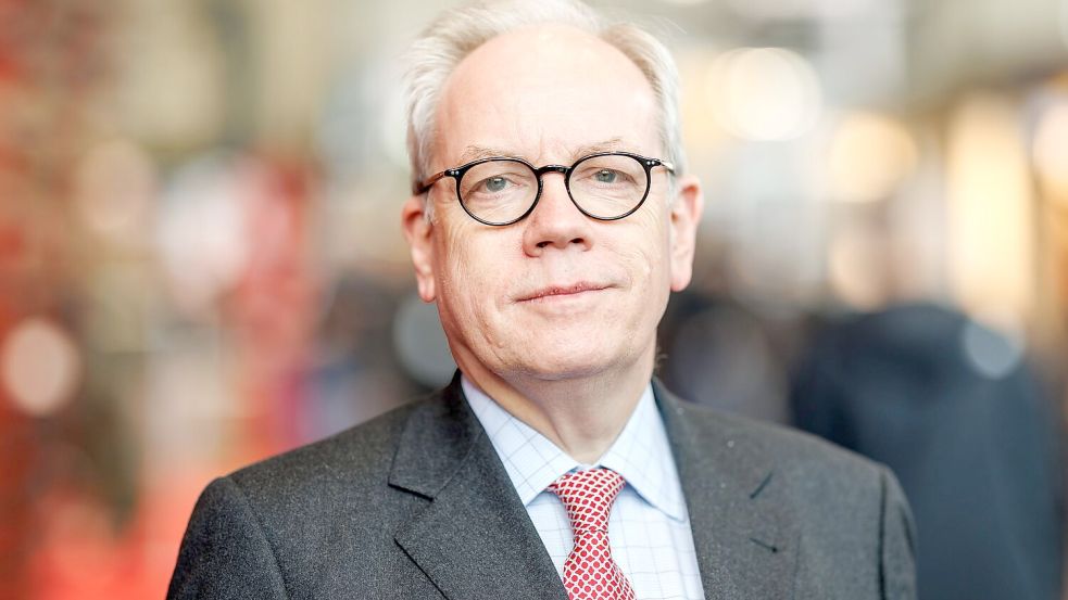 Der Hauptgeschäftsführer des Rüstungsindustrieverbandes BDSV, Hans Christoph Atzpodien, verspürt stark steigendes Interesse an seinem Verband. (Archivbild) Foto: Daniel Karmann/dpa
