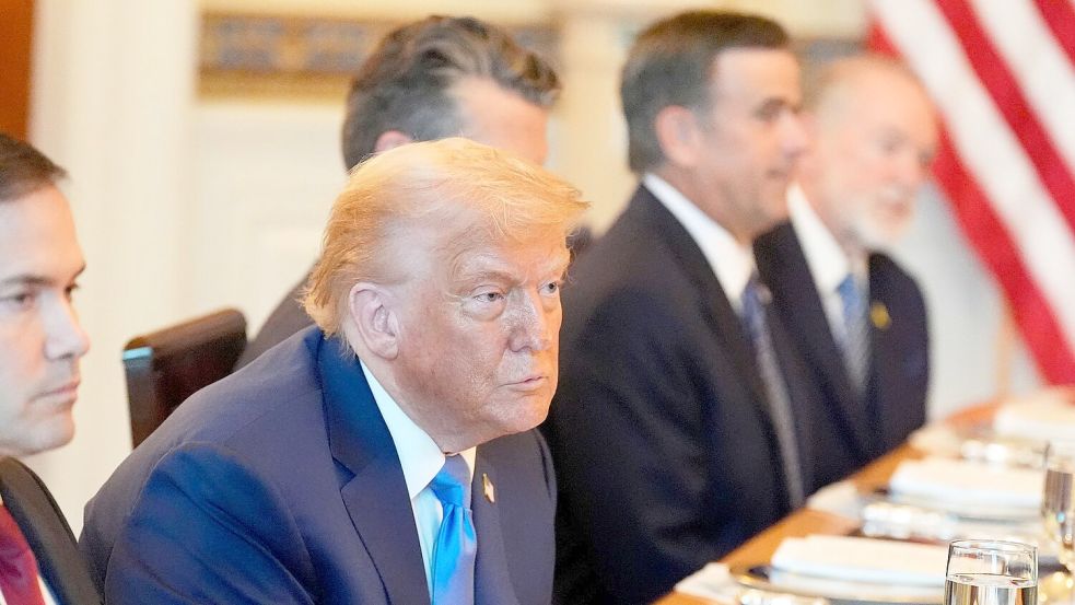 US-Präsident Donald Trump will sich in Sachen Zölle nicht festlegen. Foto: Alex Brandon/AP/dpa
