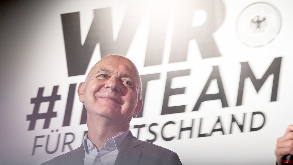 DFB-Präsident Bernd Neuendorf auf EM-Besuch in Zürich Foto: Sebastian Gollnow/dpa