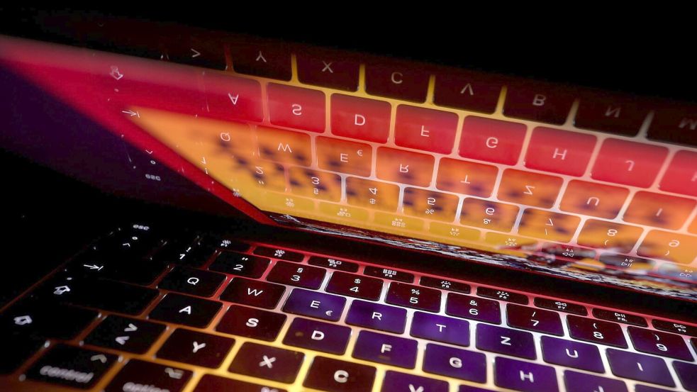 Die Bande soll auch die Infrastruktur für die illegalen Online-Angebote bereitgestellt haben. (Symbolbild) Foto: picture alliance/dpa