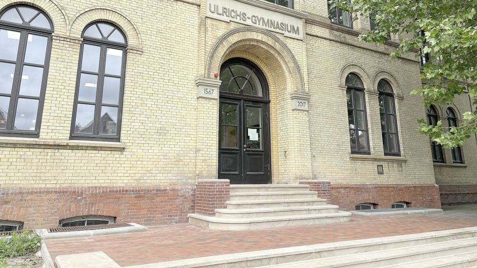 Das Ulrichsgymnasium in Norden: In diesem Jahr kommt der beste Abiturient Niedersachsens aus Ostfriesland. Foto: Rebecca Kresse/Archiv