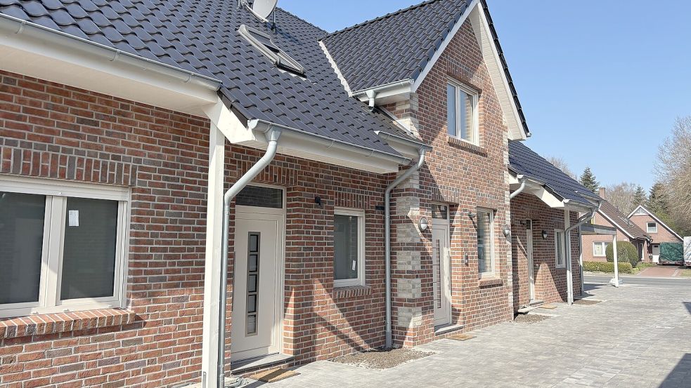 Die Wohnungen an der Pastor-Kersten-Straße 61-63 in Flachsmeer können am 20. Juli und 31. August besichtigt werden. Fotos: privat