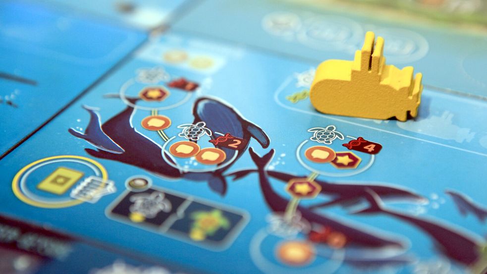Kennerspiel des Jahres 2025: Bei „Endeavor: Die Tiefsee“ entdecken die Spieler die Unterwasserwelt. Foto: Karsten Grosser