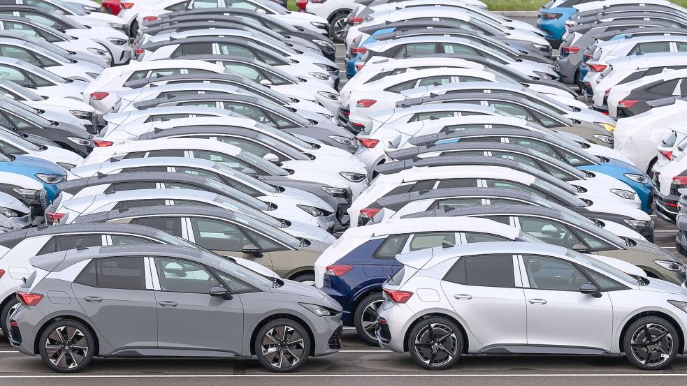 Die global schwache Nachfrage nach Autos traf die deutsche Wirtschaft schwerer als andere Länder Foto: Hendrik Schmidt/dpa