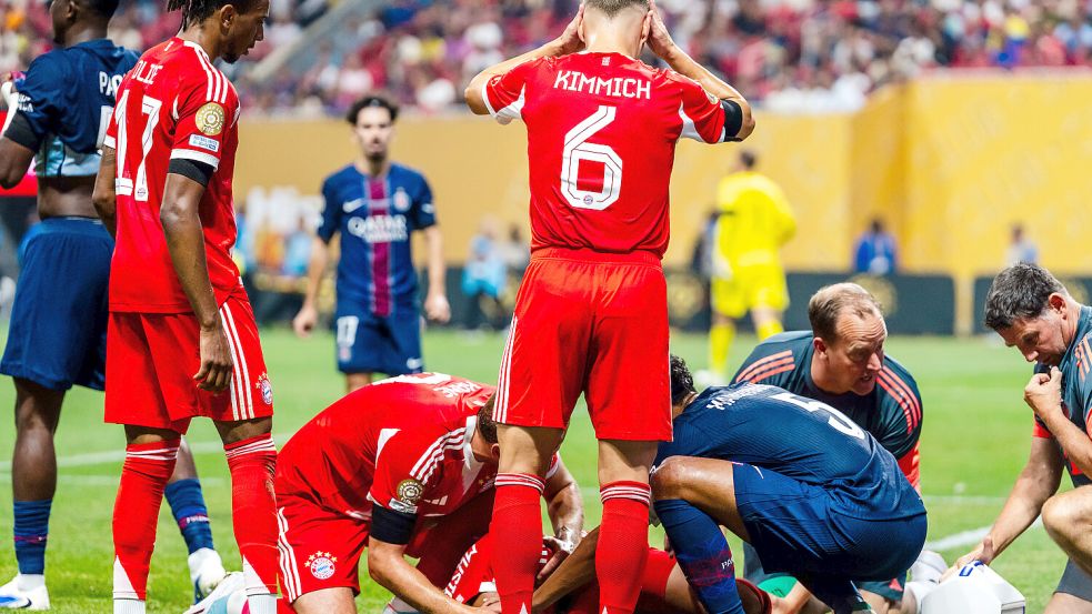 Der FC Bayern München hat momentan große Personalsorgen, auch wegen Musialas Verletzung (s. Foto). Foto: dpa/Malachi Gabriel