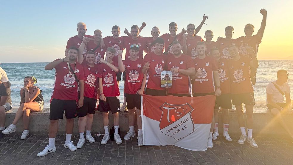 Der TSV Lammertsfehn feierte den Kreispokal-Sieg mit etwas Verzögerung auf Mallorca. Foto: Privat