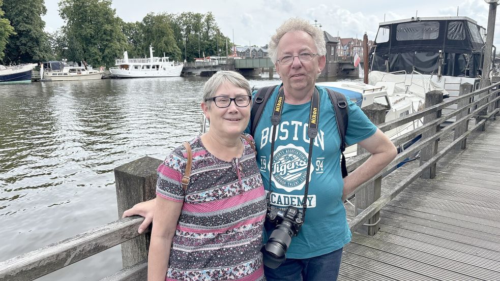 Hildegard und Adolf Nelle machen seit 15 Jahren Urlaub in Ostfriesland. Foto: Jonas Bothe