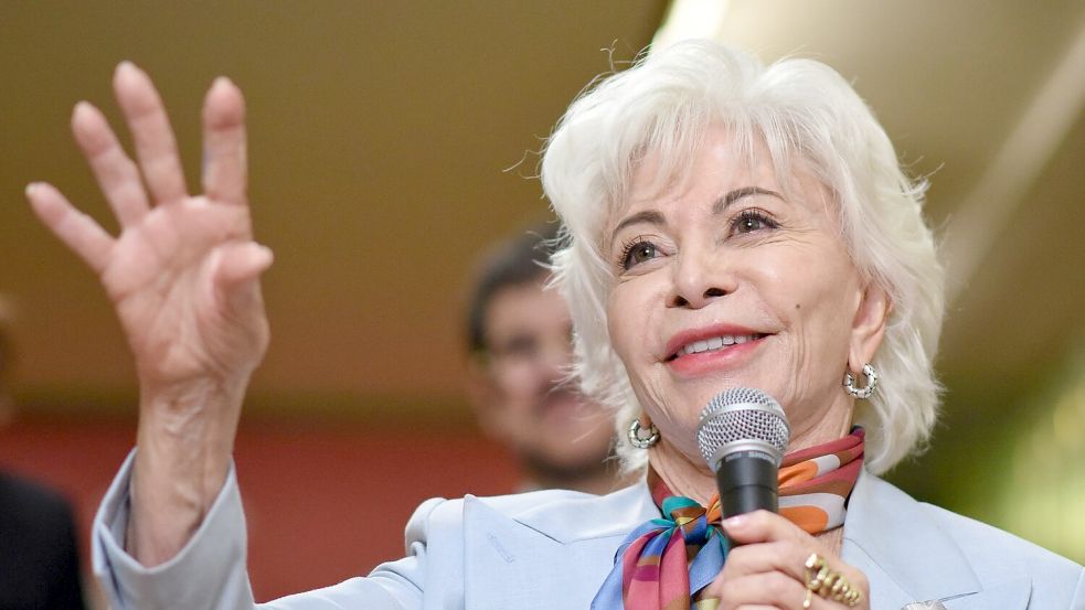 „Mein Name ist Emilia del Valle“ von Isabel Allende erscheint beim Suhrkamp Verlag (Archivbild). Foto: Fernando Sánchez/EUROPA PRESS/dpa