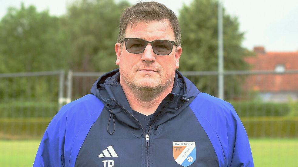 Holtes Trainer Thomas Kleinfeld-Bruns war zufrieden mit der Leistung seines Teams. Foto: Damm