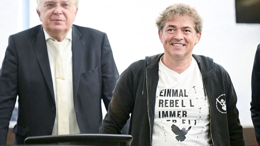 Steuerhinterziehung ja, Betrug nein – so fällt das Urteil gegen „Querdenken“-Gründer Michael Ballweg aus. Foto: dpa/Bernd Weißbrod