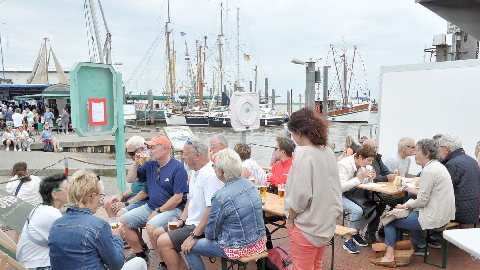 Ein Ausflug nach Ditzum ist fest eingeplant. Dort will sich das Ehepaar Kamien ein Fischbrötchen gönnen. Foto: Bodo Wolters/Archiv