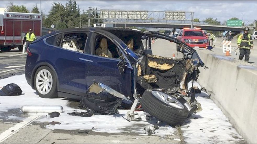 In den USA gab es in den vergangenen mehrfache Unfälle mit den Autopiloten von Tesla. Foto: dpa/KTVU