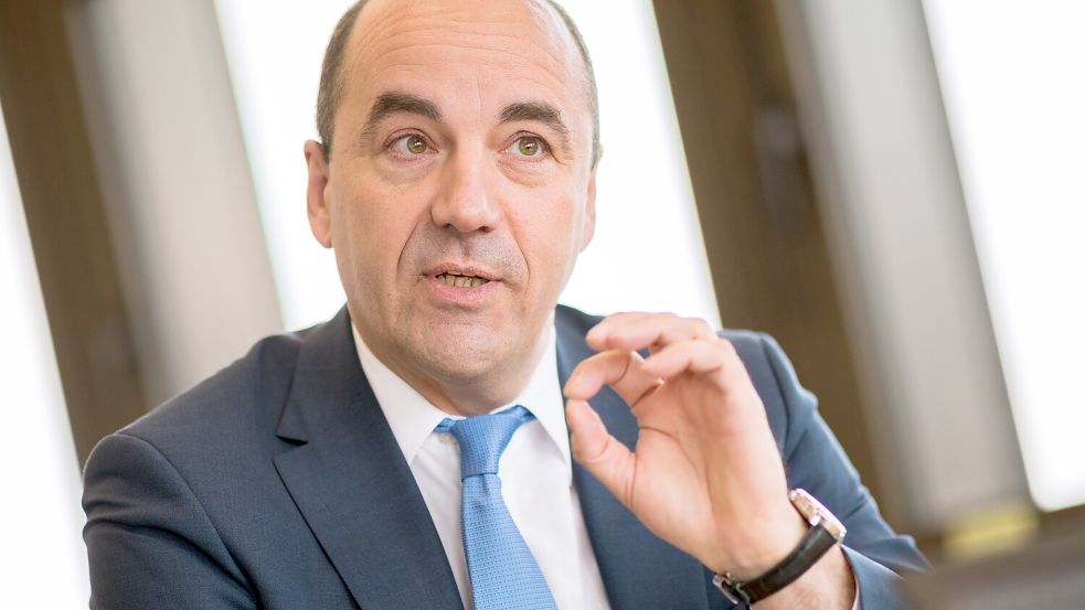 Stefan Dohler, Vorstandsvorsitzender der EWE AG. Foto: Mohssen Assanimoghaddam/dpa