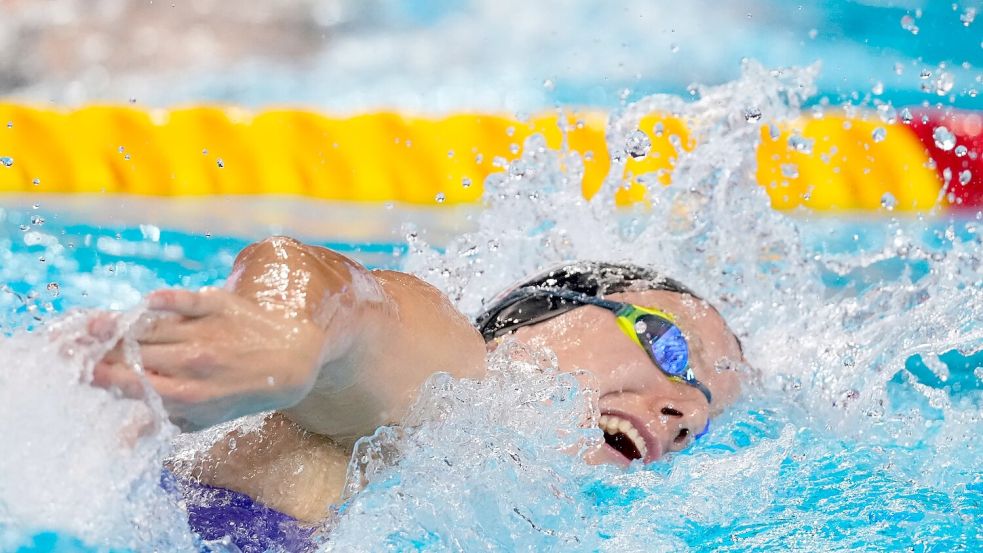 Isabel Gose hat über 800 Meter Freistil den sechsten Platz belegt. Foto: Vincent Thian/AP/dpa