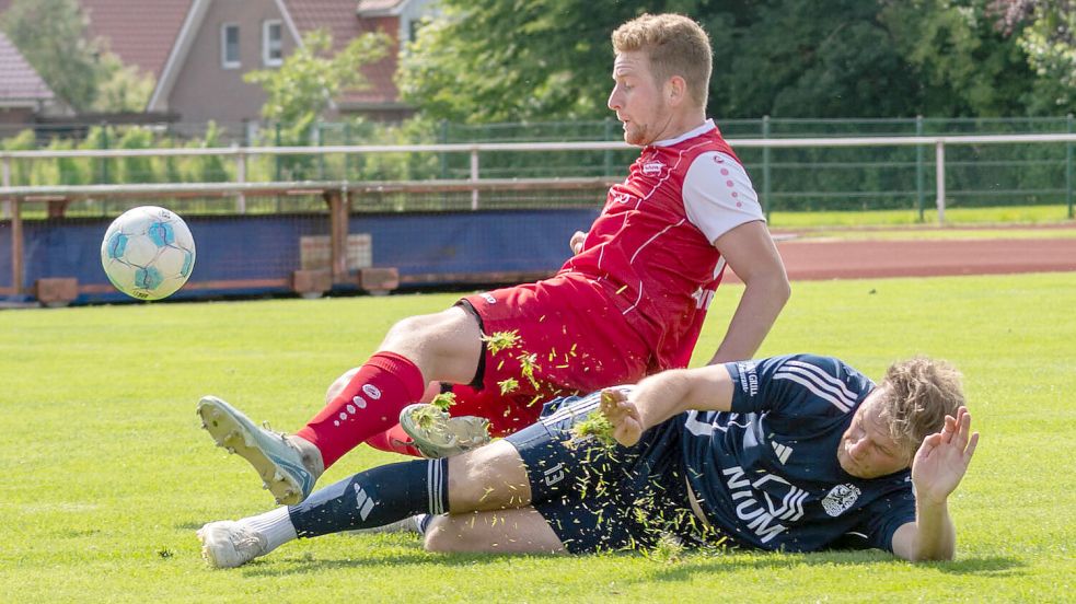 Concordia Ihrhove (oben Wilko Oldigs) und der SV Hage haben ein unterhaltsames Auftaktspiel geboten. Fotos: Heiner Lohmann