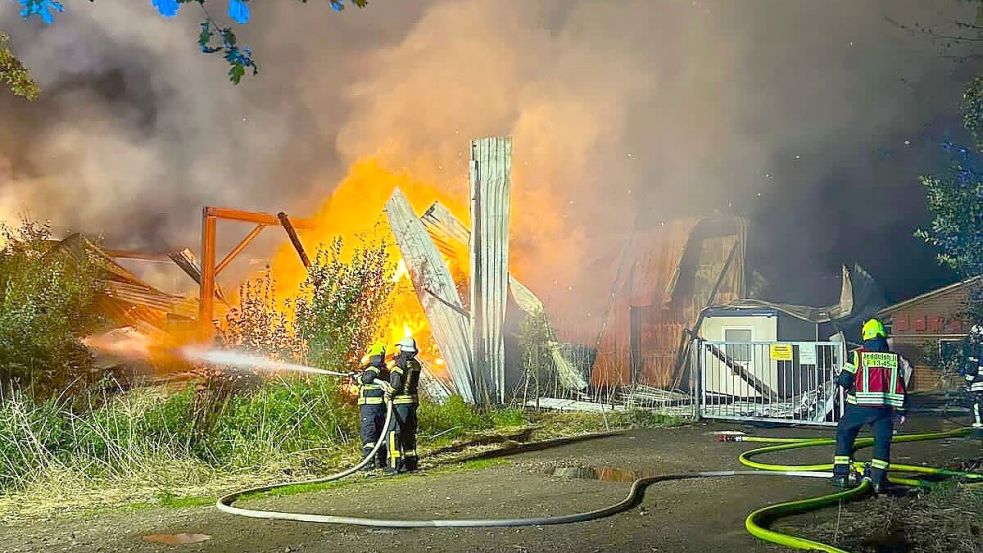 Die Scheune wurde durch das Feuer vollständig zerstört. Foto: Martin Pille