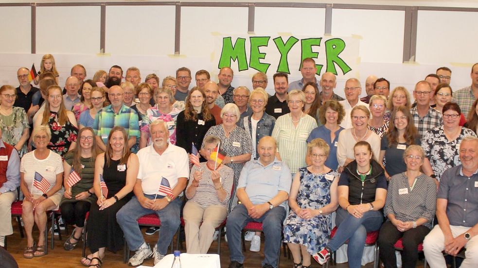 Familientreffen mit Tradition: Von der acht Monate alten Teilnehmerin bis zum 88-jährigen Senior kamen in Detern mehrere Generationen der Familie Meyer zusammen.